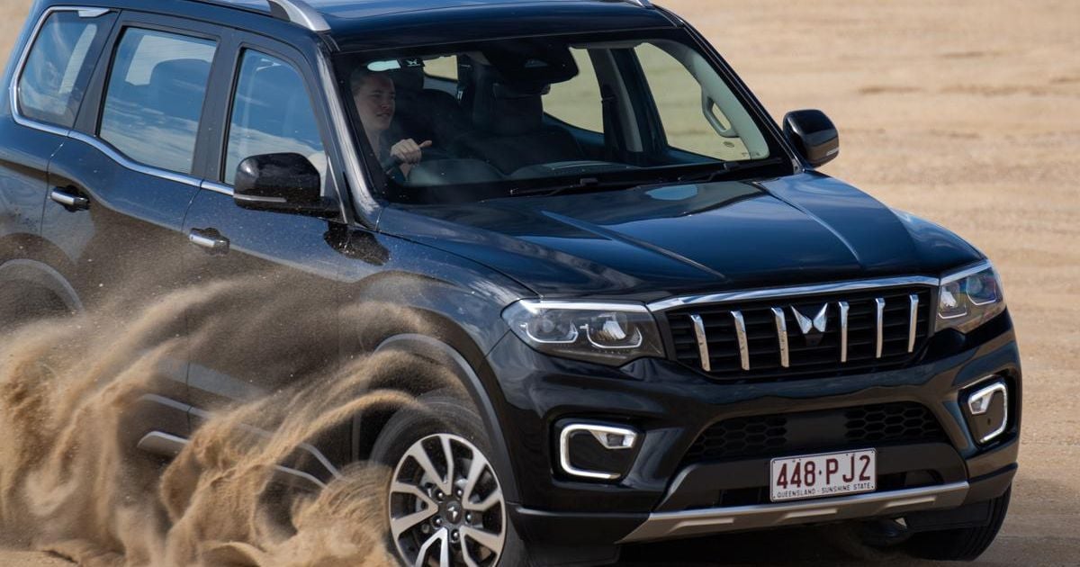 Como dirigir seu veículo com tração nas quatro rodas na praia