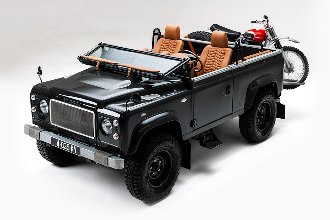 Hedonic traz o Defender 90 Soft-Top ’93 para 2026 com esta construção personalizada