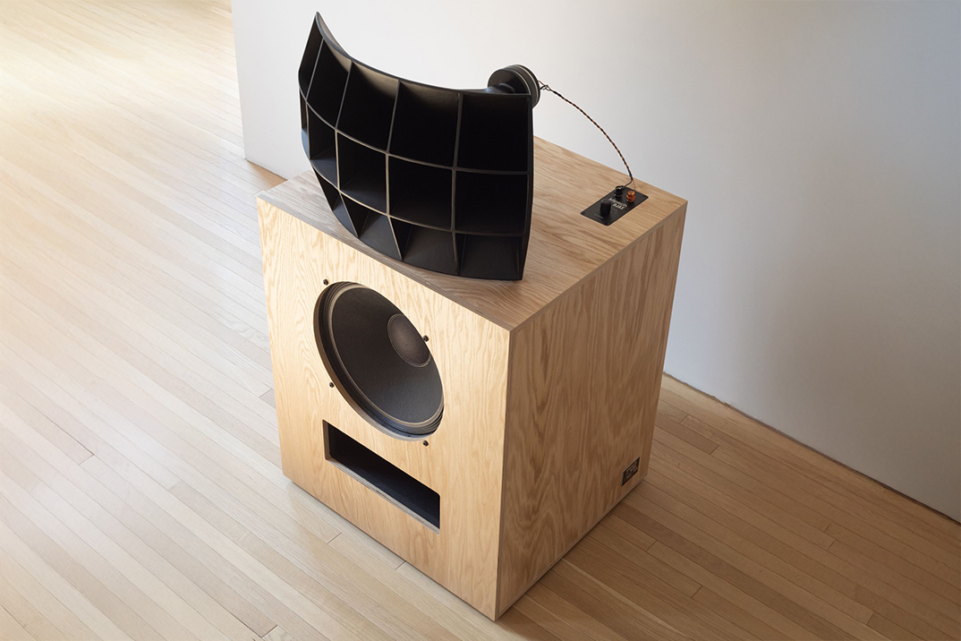 Klipsch & OJAS Collab no alto-falante kO-R2