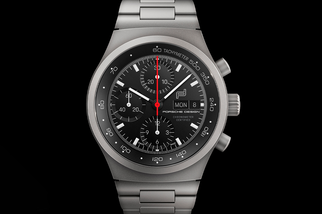 Porsche Design tem um cronógrafo 1 em titânio mais acessível