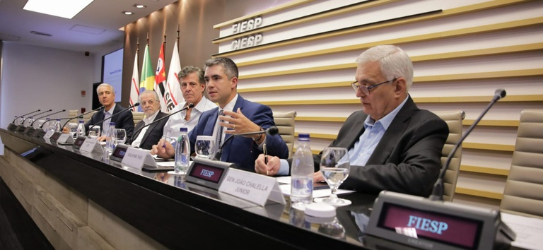 Na FIESP, ANTT apresenta carteira de R$ 300 bilhões e reforça segurança para investimentos em infraestrutura no Brasil — Agência Nacional de Transportes Terrestres