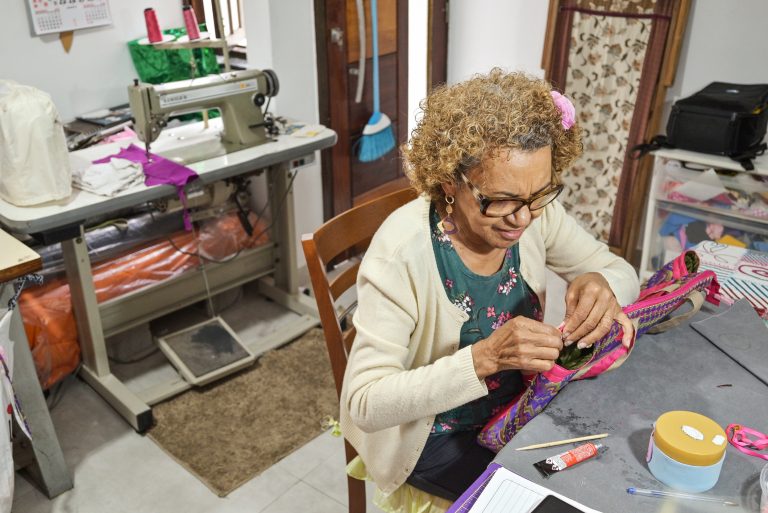 Comissão aprova criação de programa de crédito para empreendedores com 60 anos ou mais – Notícias