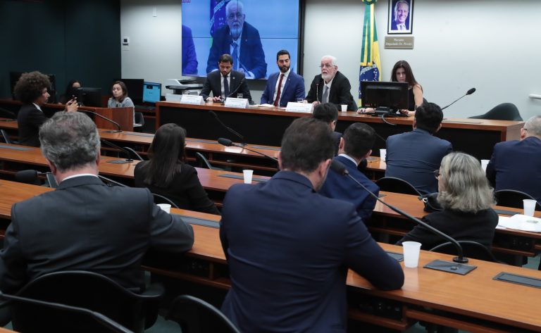 Comissão de saúde avalia estágio de retomada da produção nacional de medicamentos – Notícias