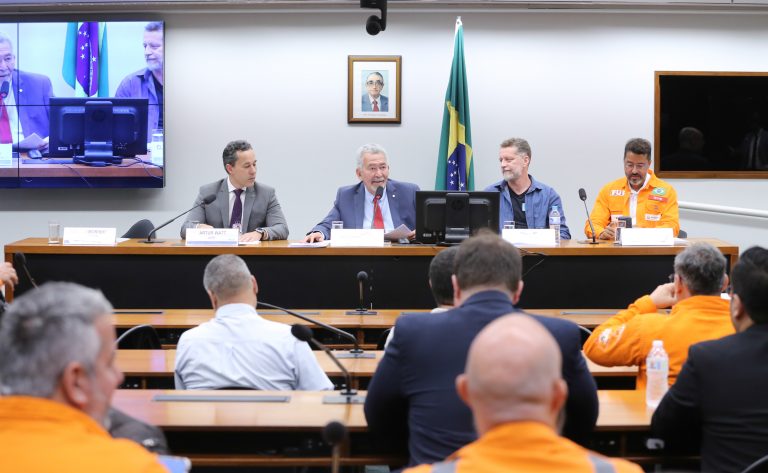 Especialistas responsabilizam distribuidoras e revendedoras pela alta nos preços dos combustíveis – Notícias