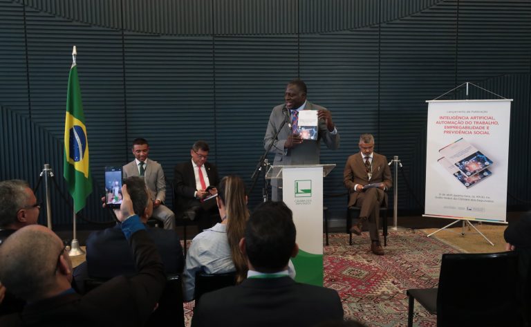 Estudo da Câmara avalia impactos da tecnologia no trabalho e na economia – Notícias