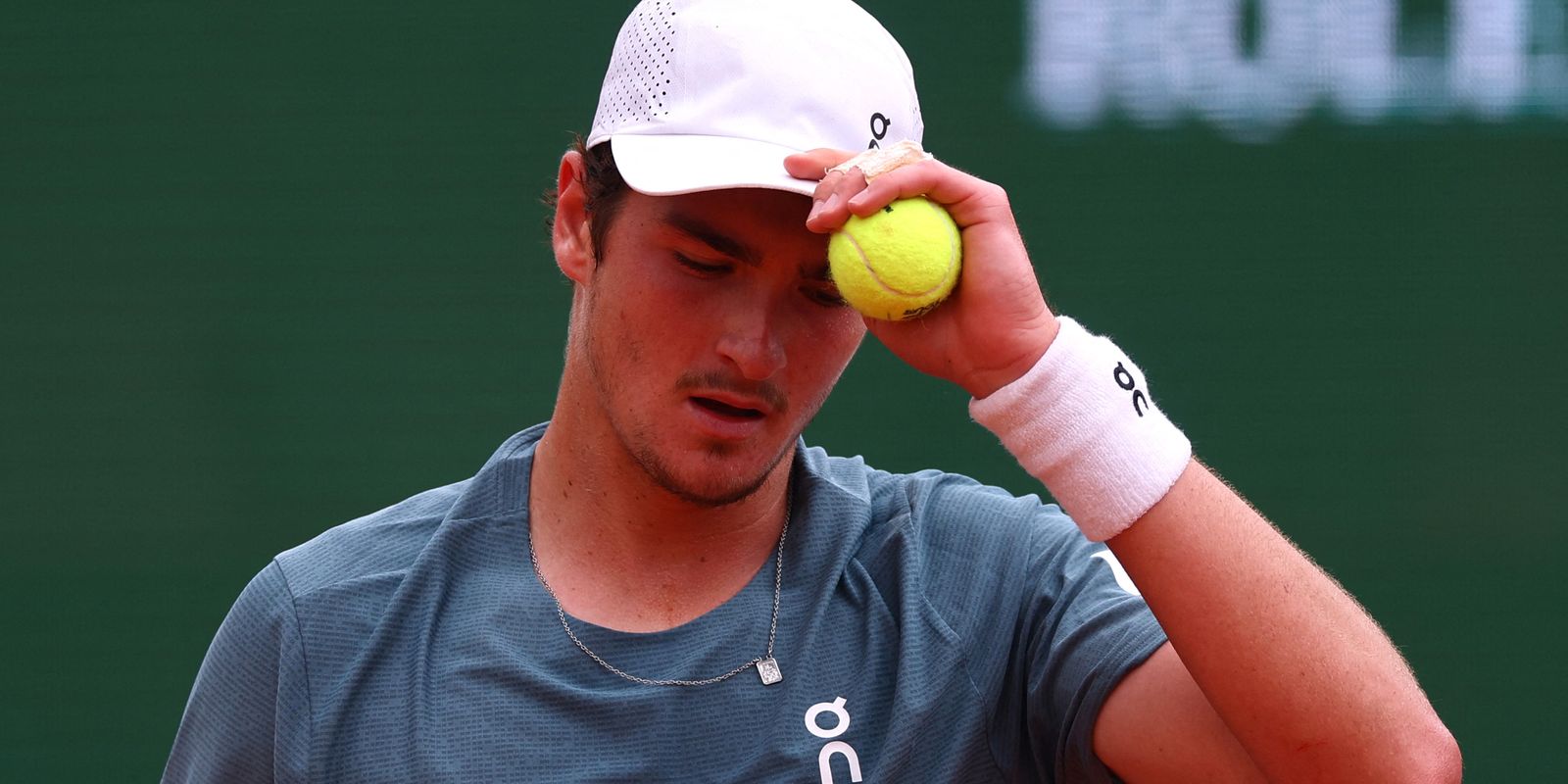 João Fonseca cai nas quartas de Munique após revés para 6º do mundo