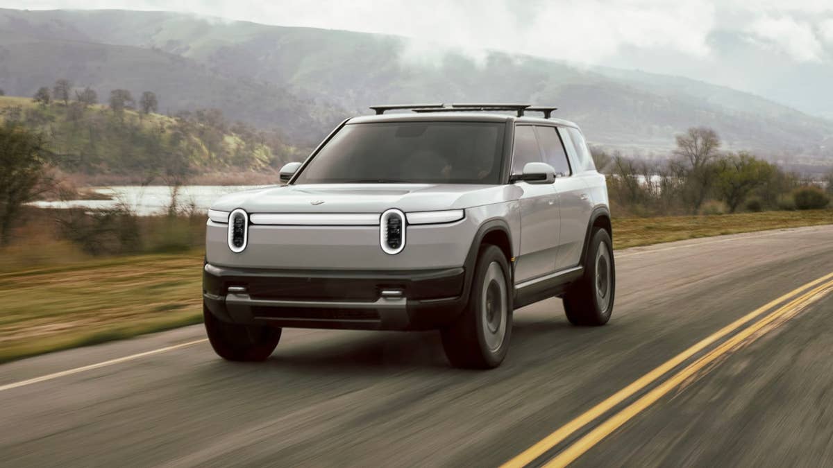 Rivian R2 planeja mudança após corte de empréstimo de US$ 2 bilhões levanta questões para novo EV