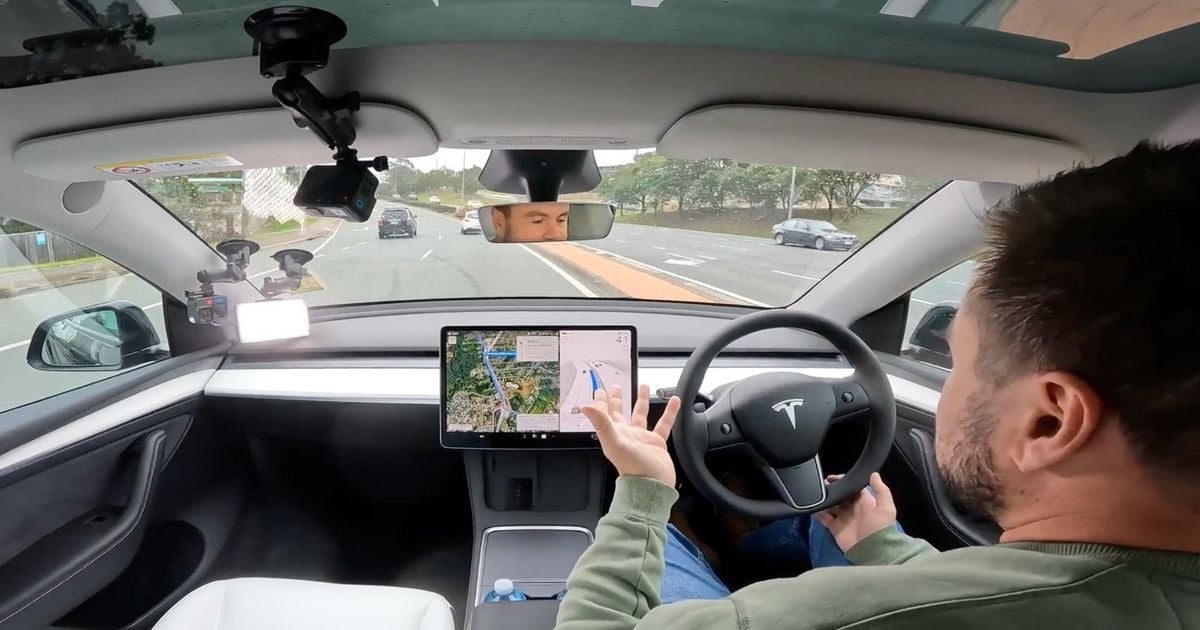 Tesla FSD Supervised v14 entra em testes finais antes do lançamento na Austrália