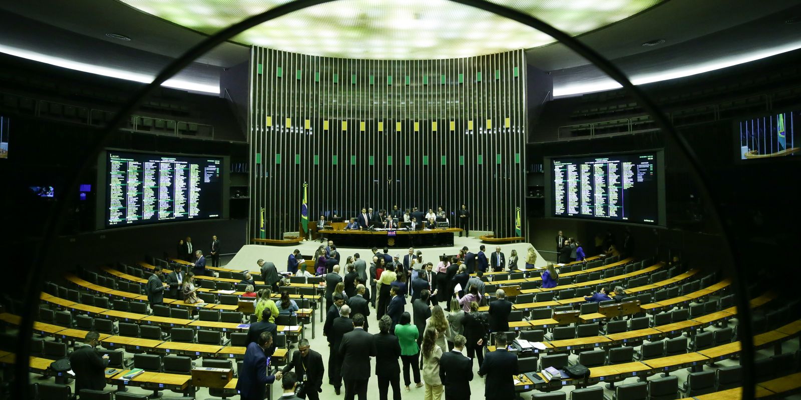 Entenda os próximos passos do projeto para reduzir a maioridade penal