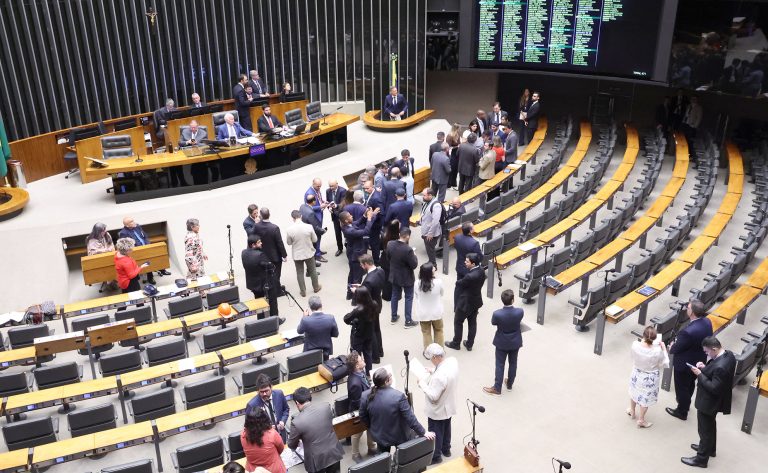 Câmara aprova acordo de cooperação espacial assinado entre Brasil e Venezuela em 2008 – Notícias
