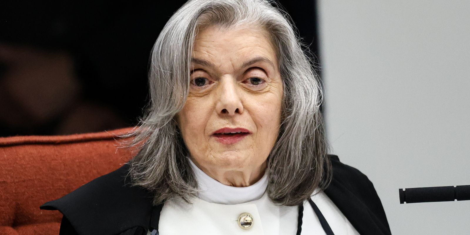 Cármen Lúcia: Judiciário deve buscar credibilidade, não popularidade