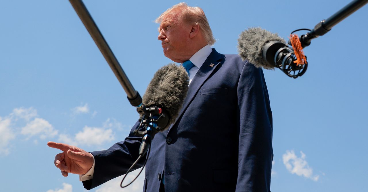 A administração Trump está em guerra consigo mesma por causa da regulamentação da IA