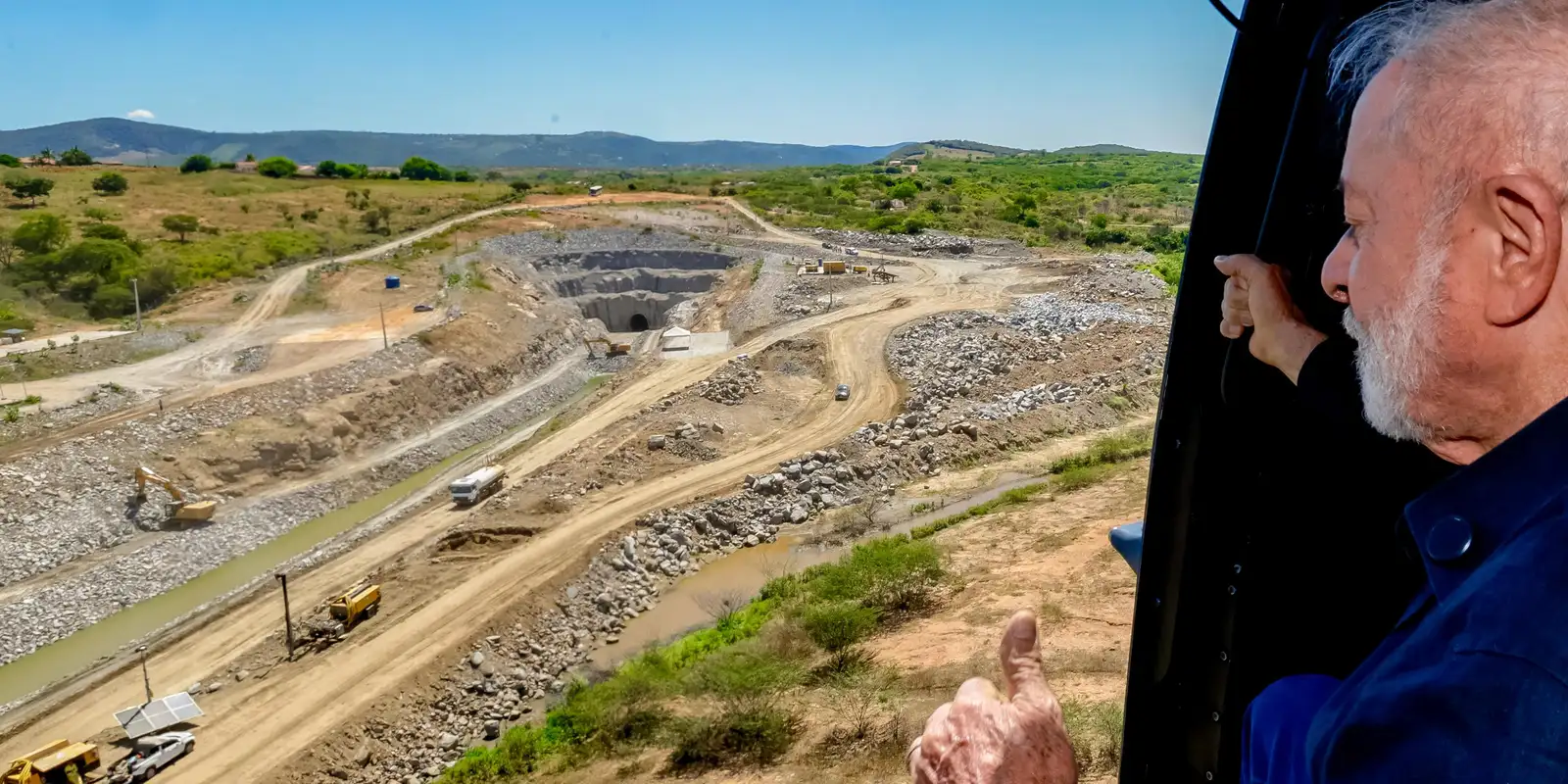 Lula inaugura túnel de transposição das águas do São Francisco no RN