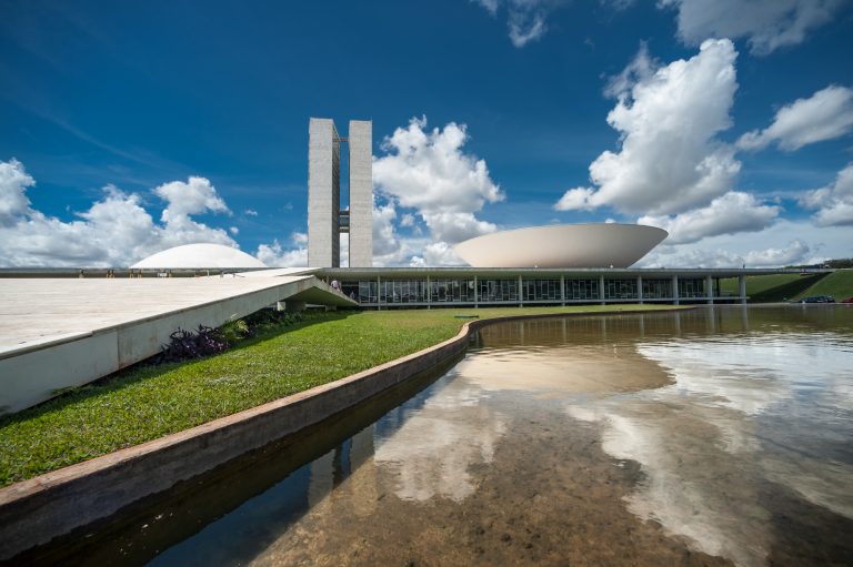 Mesa Diretora da Câmara declara a perda de mandato de dois deputados – Notícias