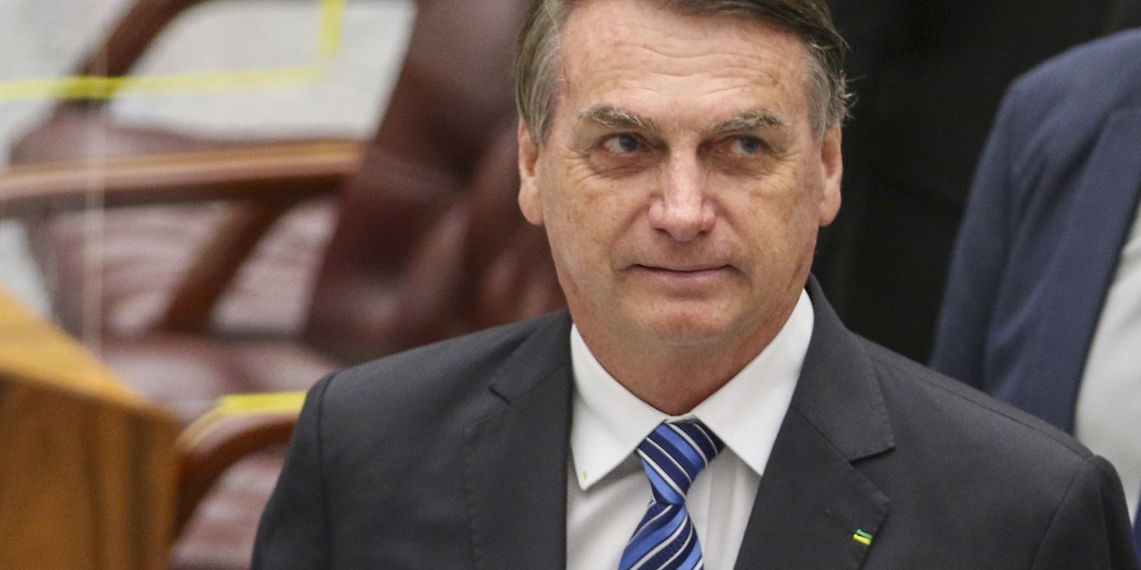 Exército entrega armas de Bolsonaro à PF e informa falta de duas