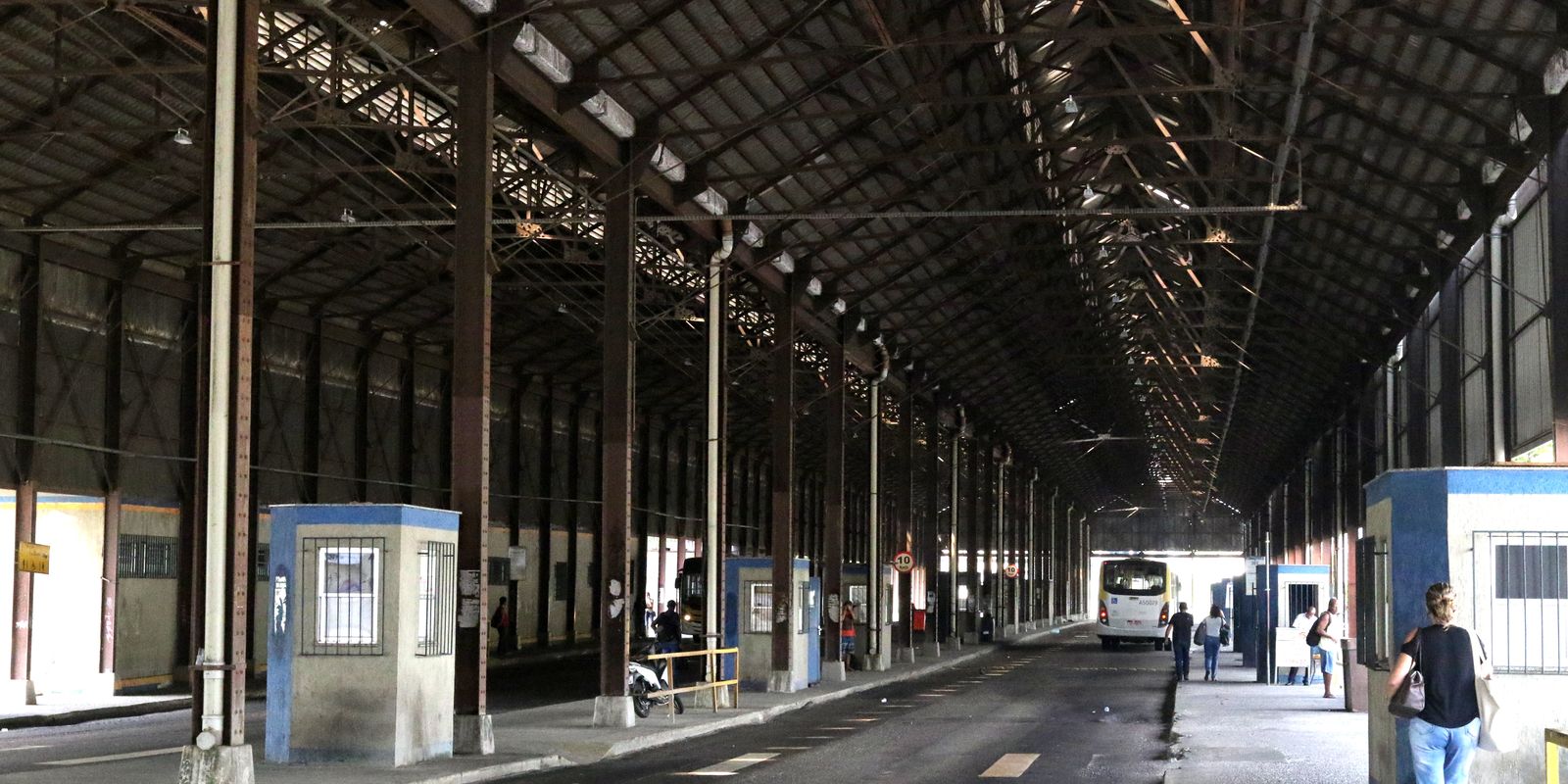 TST determina aumento de 80% da frota de ônibus durante a greve no Rio