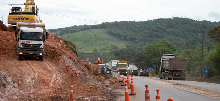 ANTT abre prazo para contribuições sobre novo procedimento para projetos e obras em rodovias concedidas — Agência Nacional de Transportes Terrestres